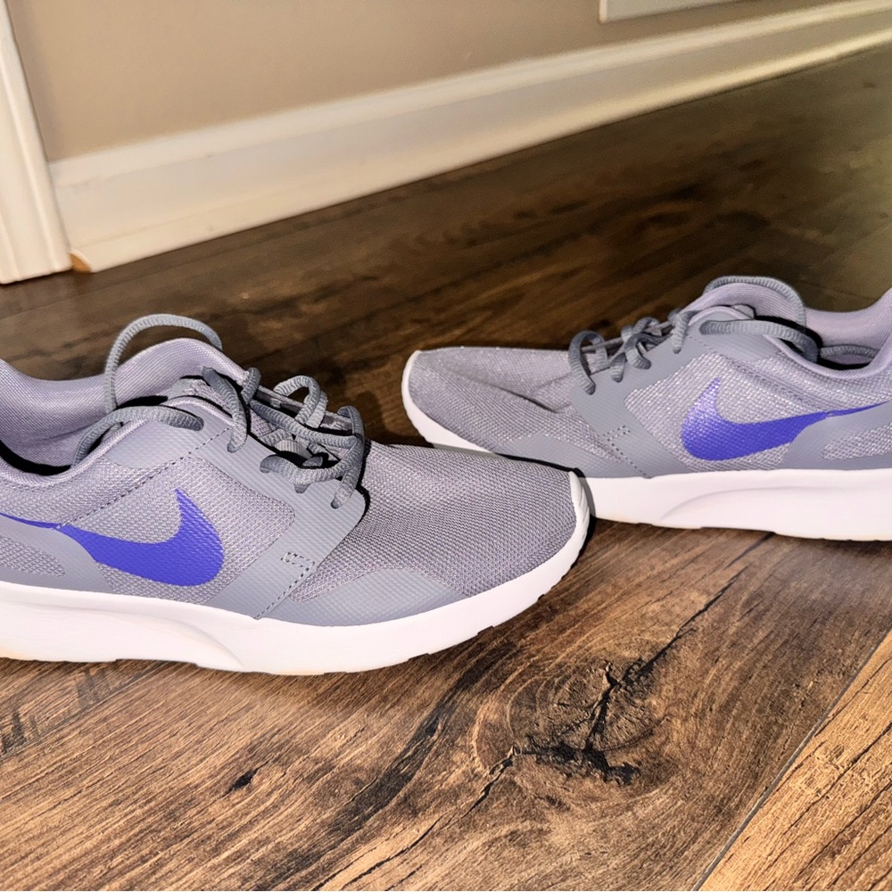Nike Gray and Purple Women's Sneakers